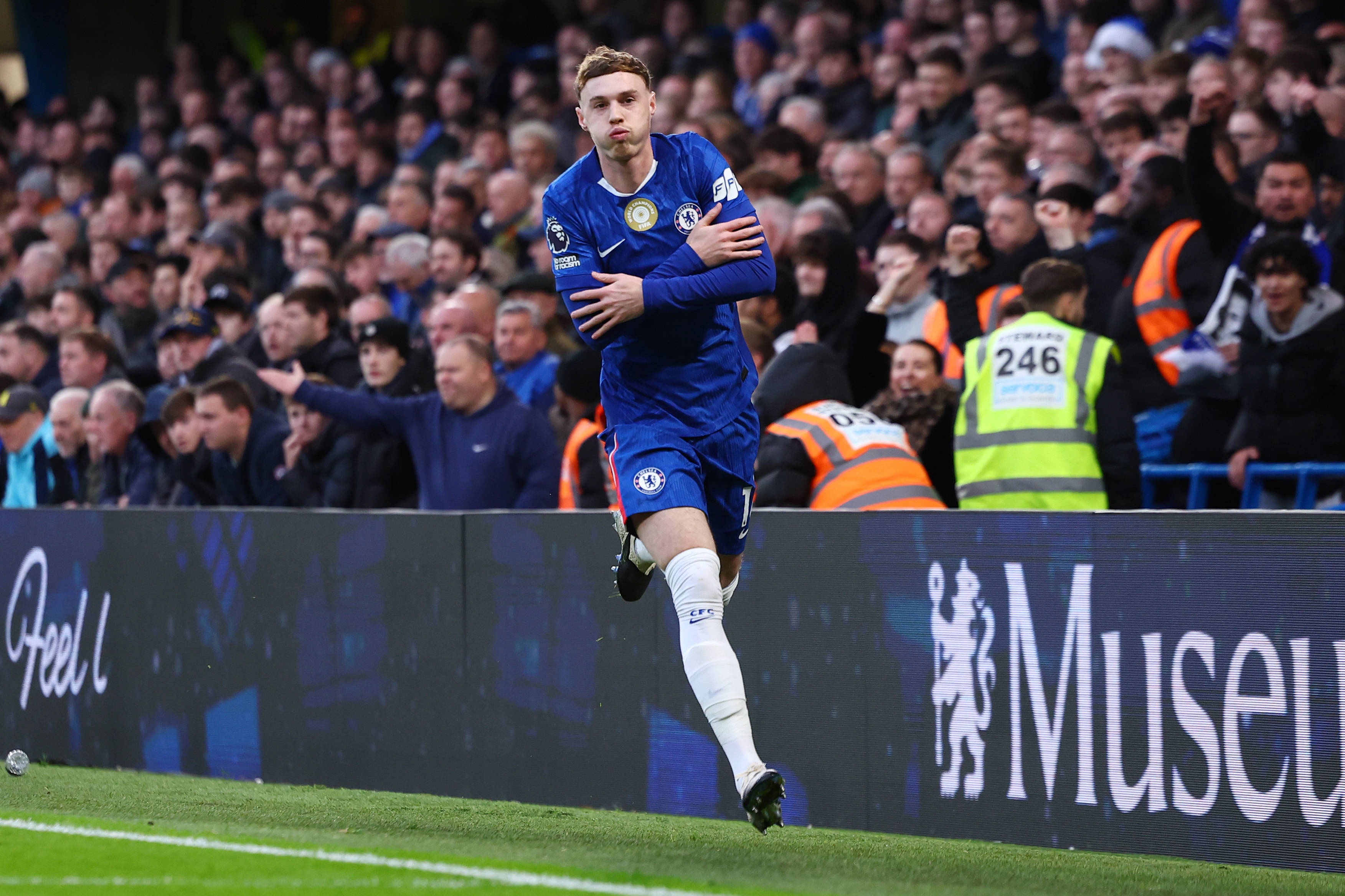 开云体育-利好！记者：帕尔默今日参加切尔西队内训练，有望出战那不勒斯